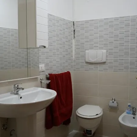 Casa Con 2 Da Letto Lombarda Bassa